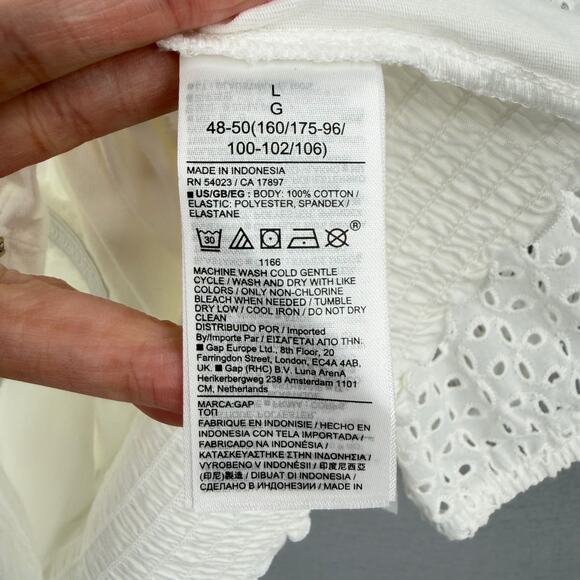 Gap NWT Sz L Crisp White Knit Eyelet Puff Sleeve Smocked Cropped Peasant Top - Picture 13 of 13